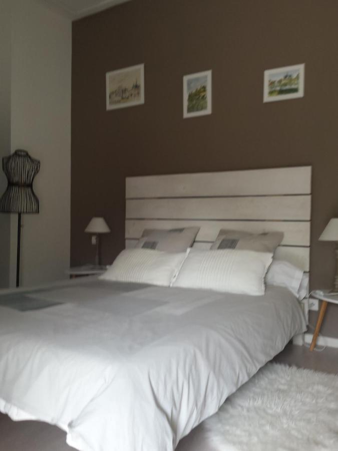 Chambres Des Rosiers Sennevieres Zewnętrze zdjęcie